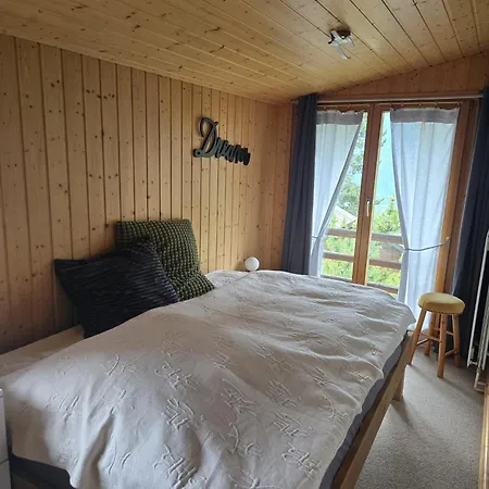 Chalet La-do-ré *
